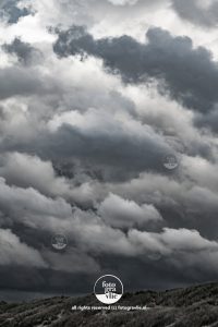 wolk wolken wolkenlucht Vlieland foto -zwartwit - fotograaf vlieland - portfolio fotogravlie